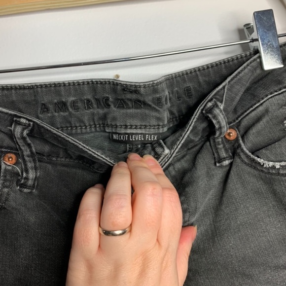 American Eagle Distressed Jeans 30x30 - Picture 4 of 4